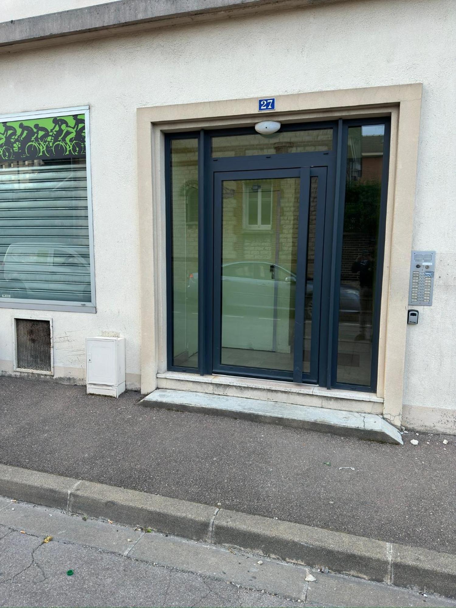 Appart- Hotel Love Room Yschool Troyes Eksteriør bilde